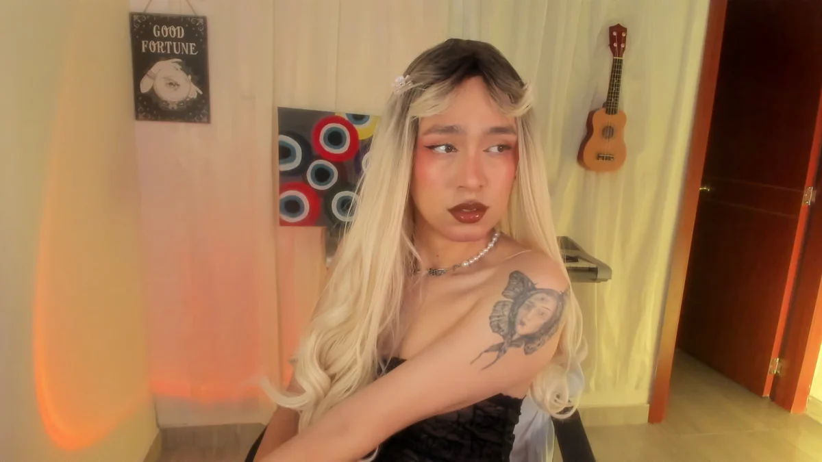 AdelineEsposito adlı kullanıcının viral fotoğrafları:  9043