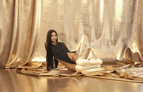 Emily-Queen03 sexy girl Foto 6