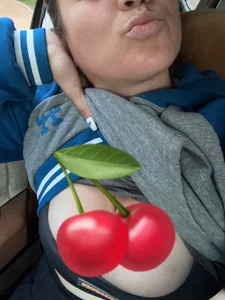 BustyBuilder 🍒 Εικόνα 2