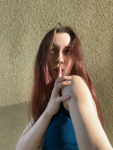 PetraHambelton Ciao Pic 2