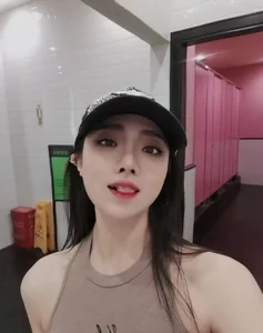 Kexin- Public  8টি ছবি