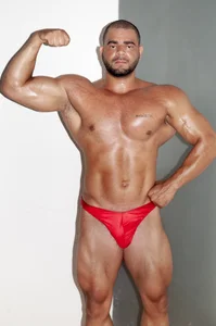 PowerDMuscles XXX nøgenfoto 4