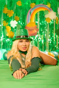 IvonnyBon_gh 💚Your blondegirl on St. Patrick's Day 💚 Gambar 5
