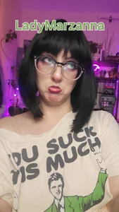LadyMarzanna Selfies صورة واحدة|LadyMarzanna Selfies صورتان|LadyMarzanna Selfies  5 صور|LadyMarzanna Selfies  5 صورة