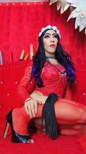 camila_hot_dirty hot red Pic 4