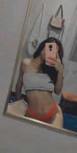 SkiinnyAnaのPublicの 3枚の写真