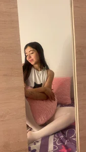 JeyLuxx Hello👅 Immagine  9
