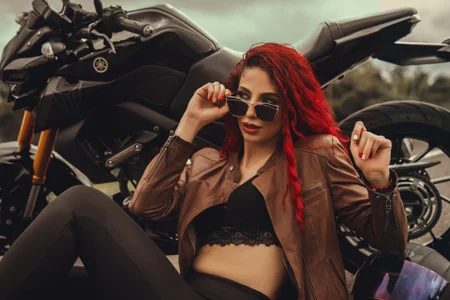 Angell_Bell The Lady and the Beast Immagine  4