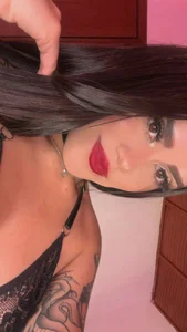 🖤 de _carla_rosee  3 Imagens