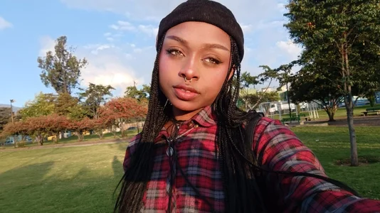 Zdjęcia Midnight_Bluee blue in the park ✨:  2