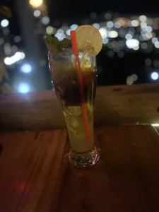 valerieharris One night in Medellin 圖片 2