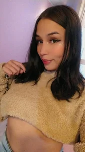 Kayla_stern_ Good morning, ready to meet me? Bilde