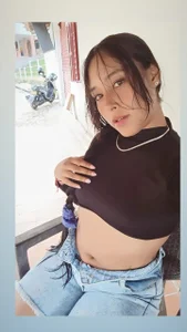Zoe-7 Public Billede 4