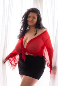 BBW AT BALCONY