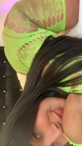 I hope you like the green one💚 de ValenScott1 Foto 3