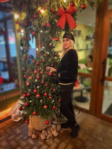 AlinaGrosu 🎁Holiday🎁 Hình 2