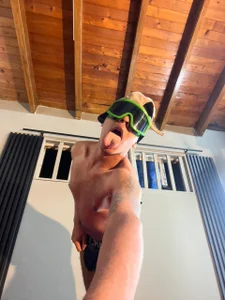 ada-brooke a normal day with me Hình 5