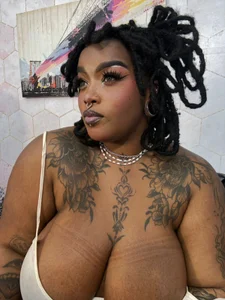 Anaa_Fuentess: a new and different look 🔥🤭🥺 ( 2 фото)