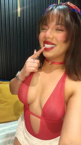 Malia_Merith a little of me, for you 😍😋 Pic 3