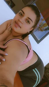 Roxy_sexy69_ A little of me 🤗 Billede 2