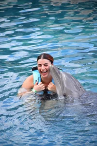 foreignlauren14 Public Immagine  4