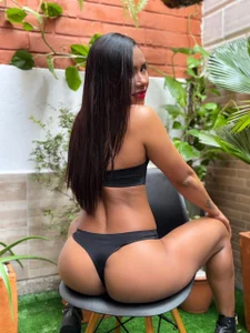 Tatianabr_01 my body Pic 4