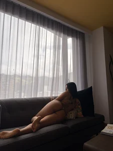 Nicolegh_ Your girl❤️  4 снимка