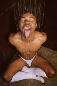 JEFFREY_COTTOM kullanıcısının Shower albümü -  3 fotoğraf