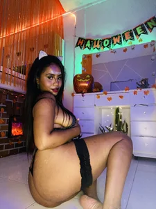 AlisonHoot69 ✨ Pic 8