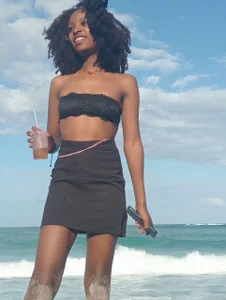 Candy_Angels: Shots on Beach ( 4 фото)