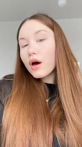 Stella_Sunny: Public ( 2 фото)