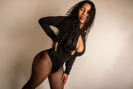 im very sexy for you de serena_willow  3 Imagens