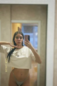 NeliaVandresar good mood Pic 4