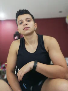 alex-queen- Public Pic 7