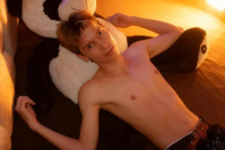 COME AND BE PART OF OUR FANTASY de park_jimin1  4 Imagens