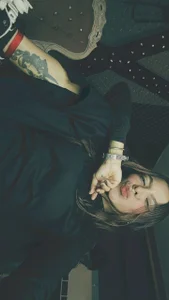 Ariaoficial Look at me Bilde