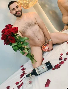 jonasbeards Valentine's Day 🧸♥🌹 Gambar 5