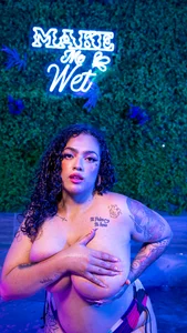 KayllaEvanss_cum on my tits, please图片