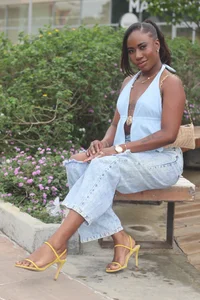 Rossiecameron_ On a casual outing💋🌹 Pic 4