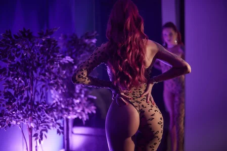 CrystalRedx follow me 💖💖 Foto 3