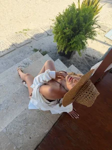 harper_woodss 🌴🥥☀ Fotka