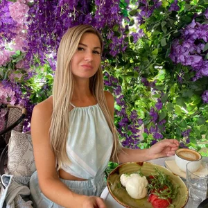 AlisaWhiteness Public Pic 4