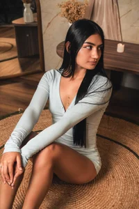 AidaJonesの31/10の 5枚の写真