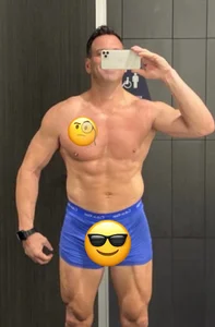 TaylorKingo Public Pic 2