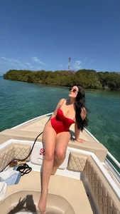 VioletaMaddox On a walk! 🏝️ Pic 3