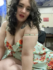 Thiccums-the-Goddess's photo