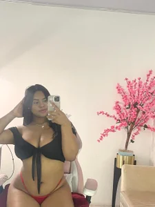 Anie_johnson Today I feel beautiful 💮 зображення