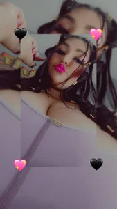Jazmin_bigboobs_1 Public Pic 2