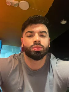 Roman_Lux Daddy sweating Billede 3