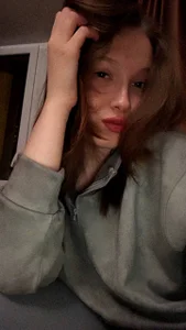 EmmaDuttons XXX nøgenfoto 4